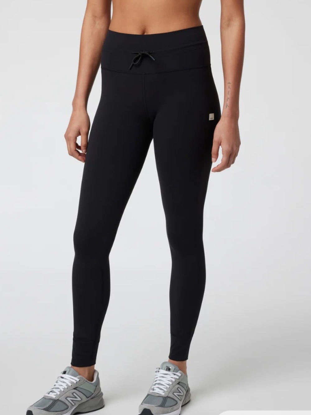 Vuori women’s daily leggings black medium